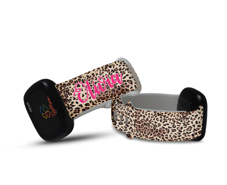 How to Stand Out from the Crowd With Trendy Accessories?